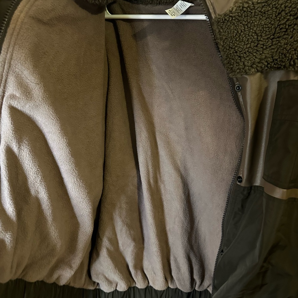 ALO Yoga Brown Cargo Utility Jacket Womens size Small - Picture 2 of 6